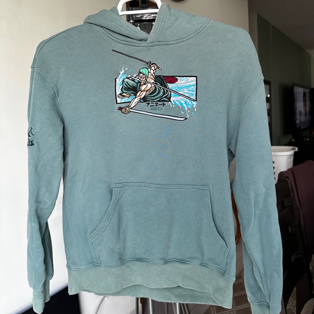 ANIMĀTO One Piece Three Swords hoodie / XS